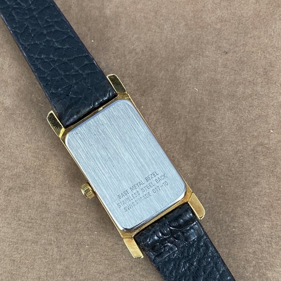 Vintage 1980's JB Champion Tank Style Gold Watch Gold Hands Roman Numerals - Picture 6 of 9